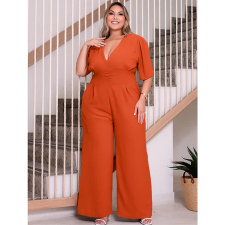 Macacão feminino plus size longo pantalona com lastex modelador 