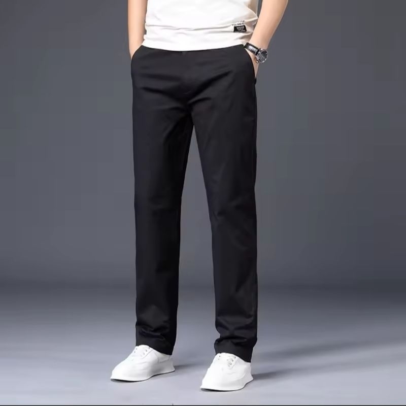 Calça Reta Esporte Fino de Algodão com Elastano