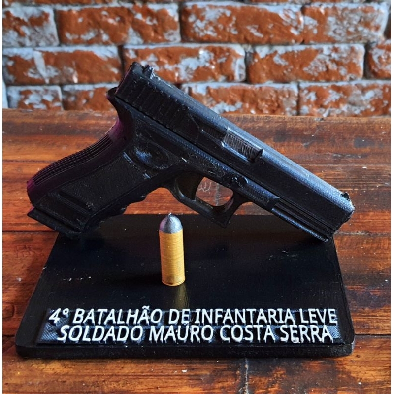 Placa com glock decorativa 1 unidade