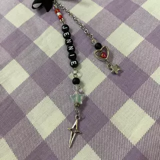 Pingente Phone Charm Chaveiro de Celular phonestrap Jennie BlackPink Ruby Album Kpop