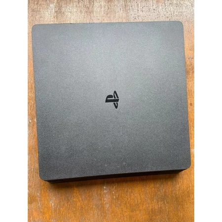 PlayStation 4 PS4 Slim 500 GB com 1 controle original + Jogo (console usado)