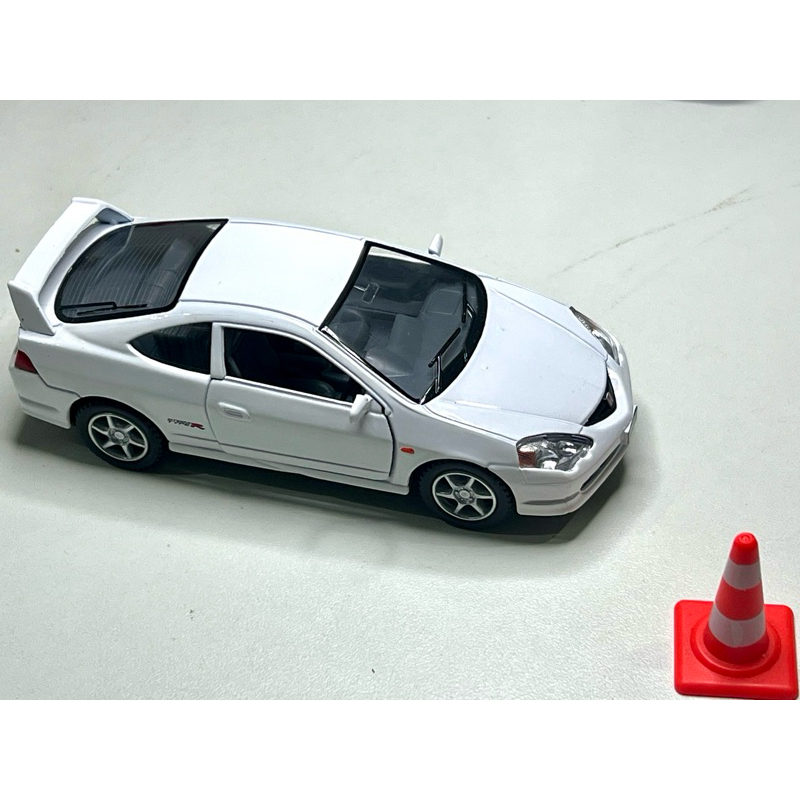 Miniatura carro Honda Integra Type R 1/34 em metal -abrem a porta
