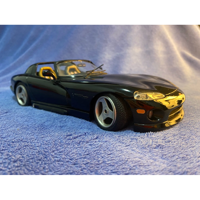 Dodge Viper RT10 Bburago 1/18 – Miniature Voiture Sans Boîte