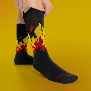 Meia Divertida Estampa Fogo Masculina Cano Médio Dryfio Confortável