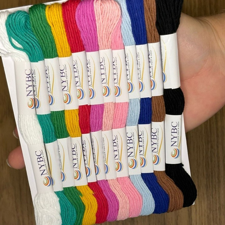 Kit com 12 Meadas de Linha para Bordado Ponto Cruz – Cores Sortidas e ...
