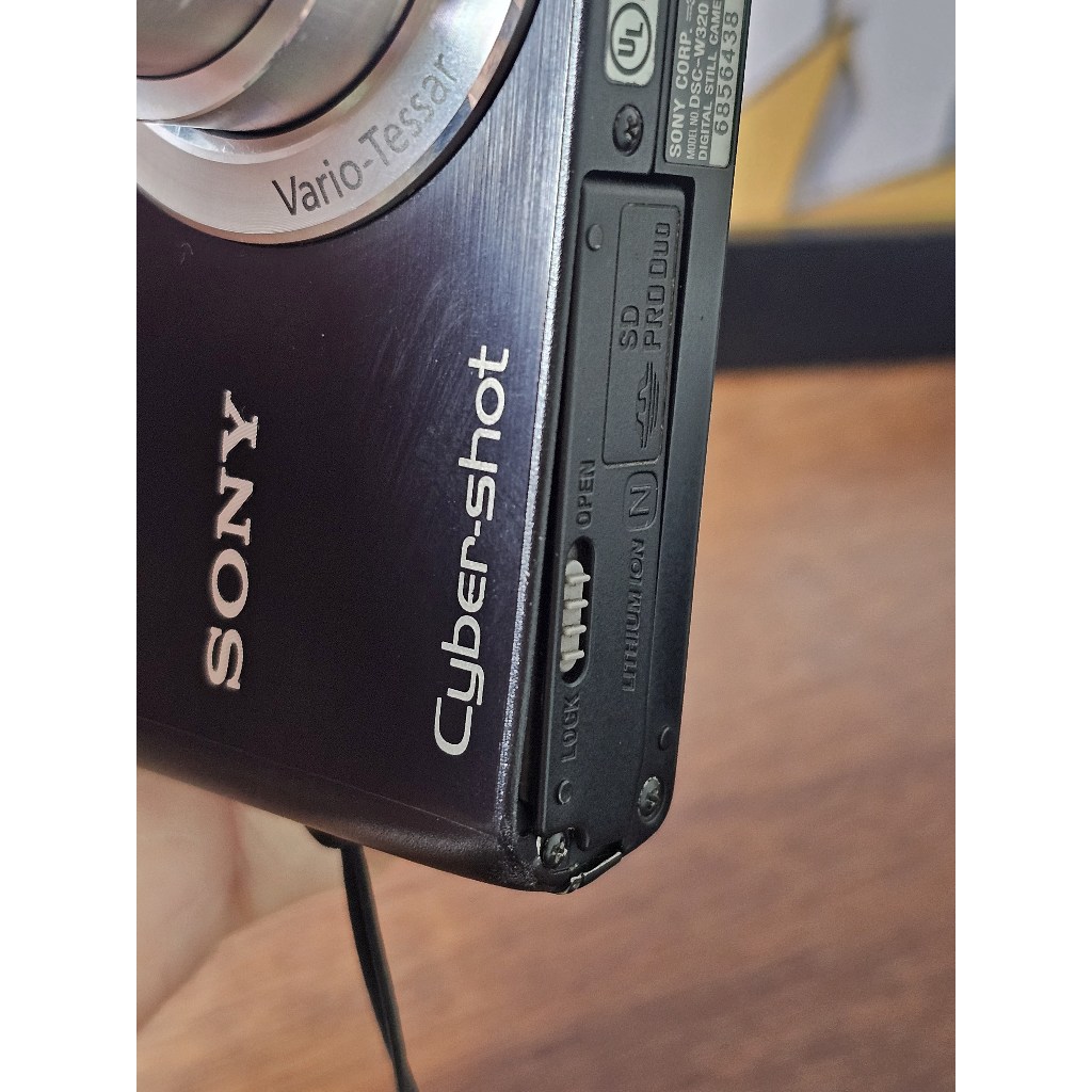 Câmera Digital Sony Cyber-shot DSC-W320 14.1MP Zoom 4x Completa +