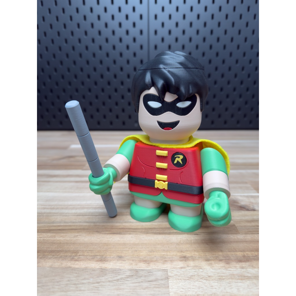 ROBIN (CHUNK) - DC | Shopee Brasil