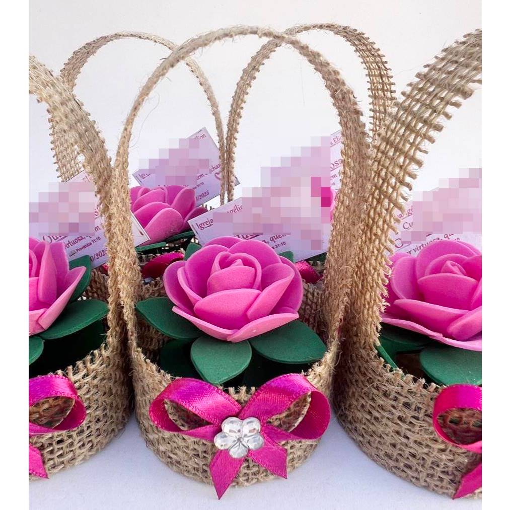 Kit 15 a 50 Lembrancinha Rústica Aniversário Dia das Mães  - Mini Cesto Juta Enfeitado Arranjo Mini Rosa Eva em Oferta na Shopee