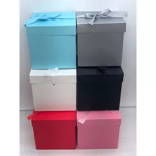 Caixa Presente Lisa com Laço – Cores Sortidas – Tamanhos Pequeno e Grande