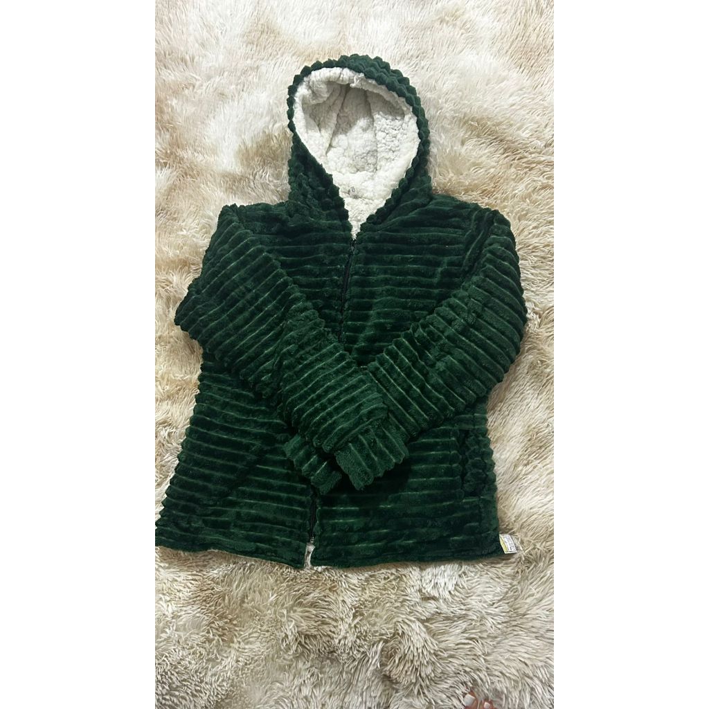 Blusa De frio forrada em Manta e sherpa feminina | Shopee Brasil