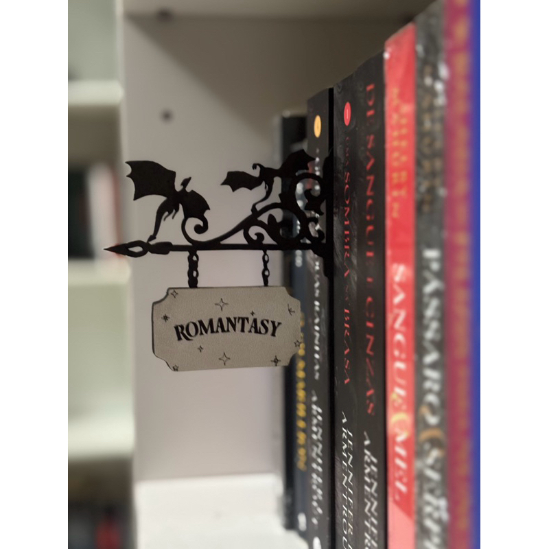 Book Nook Tavern Panneaux - Étiquettes De Genre Artisanales Avec