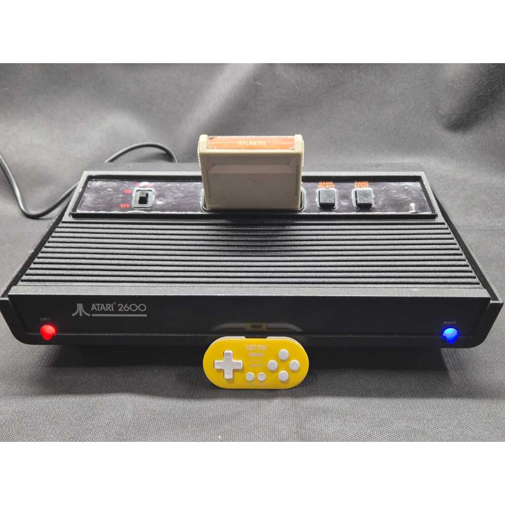 Console Atari 2600S com AV e Bluetooth + Controle sem fio + Jogo ...