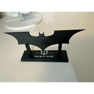Batarang Batman – Suporte 3D Preto para Exposição