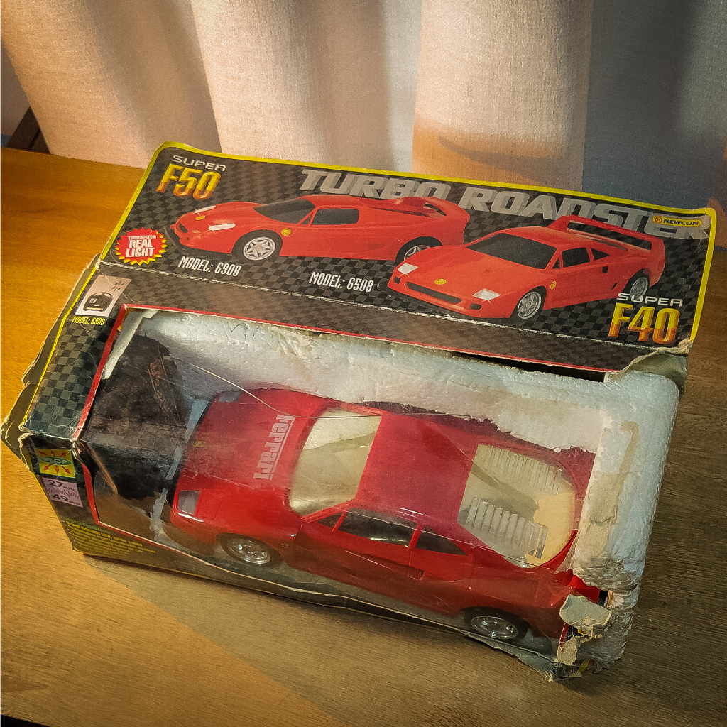 CARRO FERRARI ANTIGO CONTROLE REMOTO 30cm TURNO ROADSTER SUPER F50 ORIGINAL BRINQUEDOS COLECIONÁVEIS COLEÇÃO VINTAGE ANOS 90 GEEK NERD