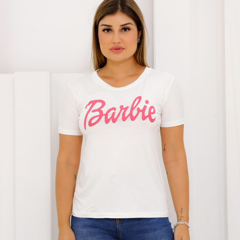 Camiseta Feminina T-Shirt Not Your Barbie Girl - Barbie Negra em Promoção  na Americanas