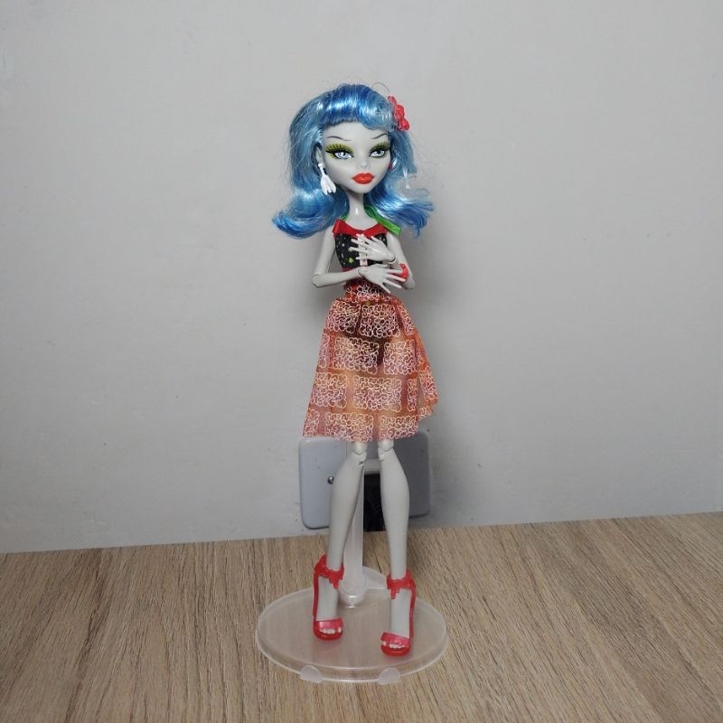 Boneca Monster High G1 Ghoulia Yelps Coleção Skull Shores, Brinquedo Monster  High Usado 84065497