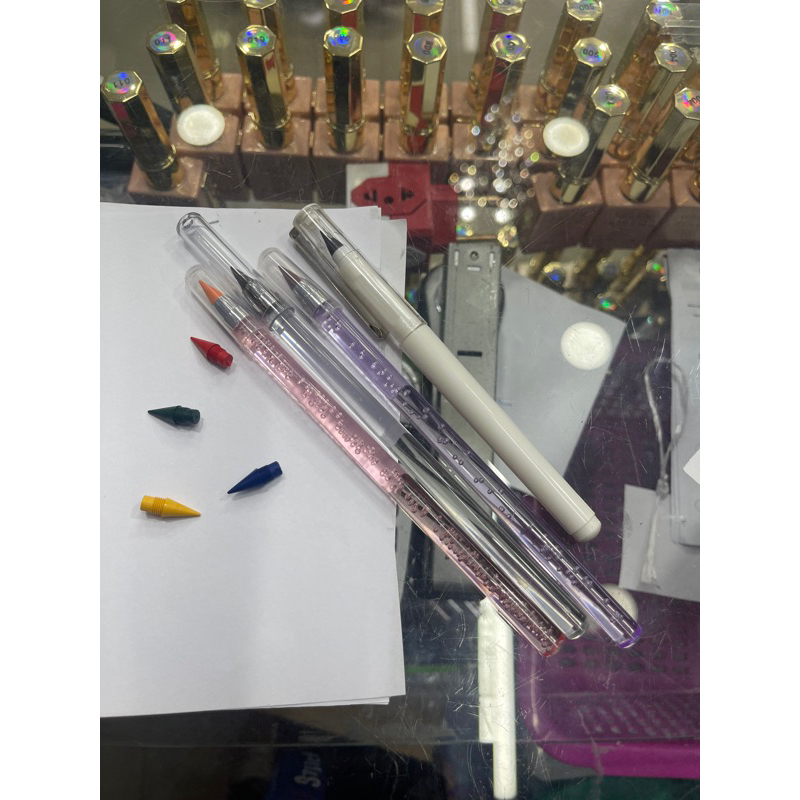 kit lápis infinito equivalente a 100 lápis + Refil cores kawaii ...
