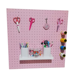 Painel Organizador Pegboard Rosa 60x60 + 10 ganchos - 5cm