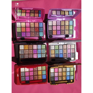 Paleta com 18 sombras 3D-T&G - Atacado de Maquiagem