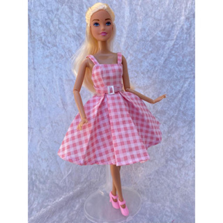 Bonecos e Bonecas - Boneca Barbie Glitter Vestido Roxo - Mattel