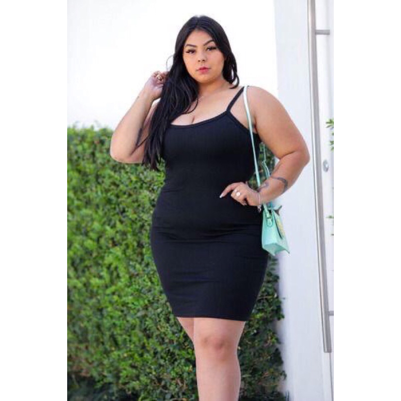 Vestido alcinha fina plus size