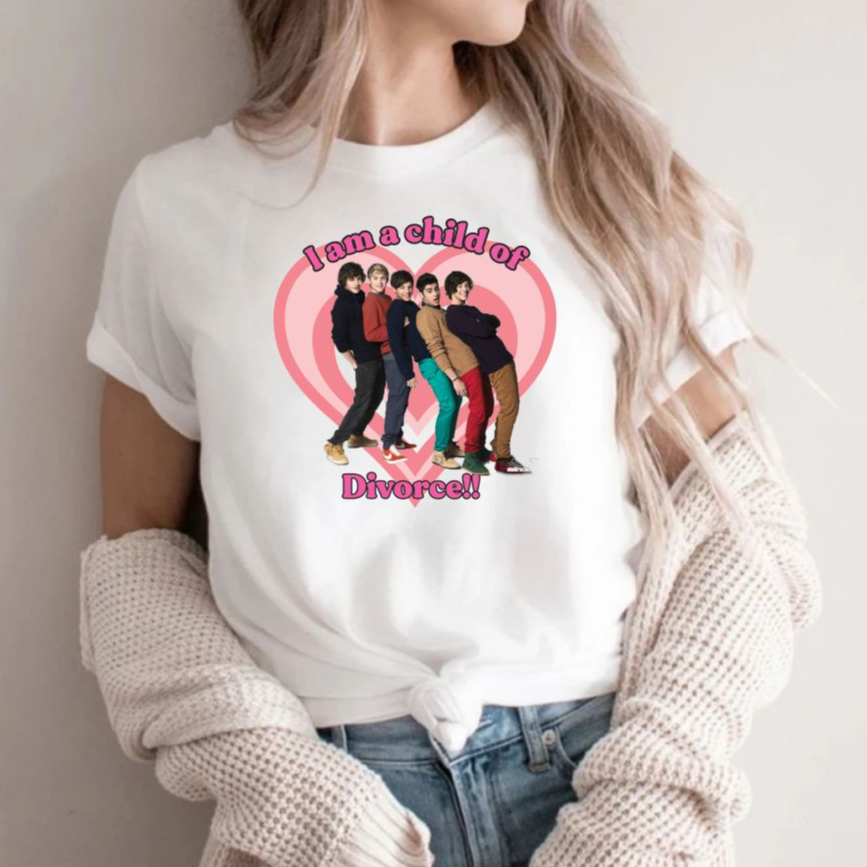 Camiseta Unissex One Direction I Am a Child Of Divorce