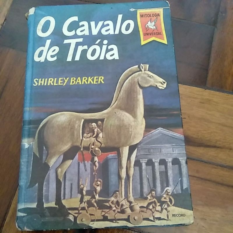 Livro O cavalo de Troia. Shirley Barker. | Shopee Brasil