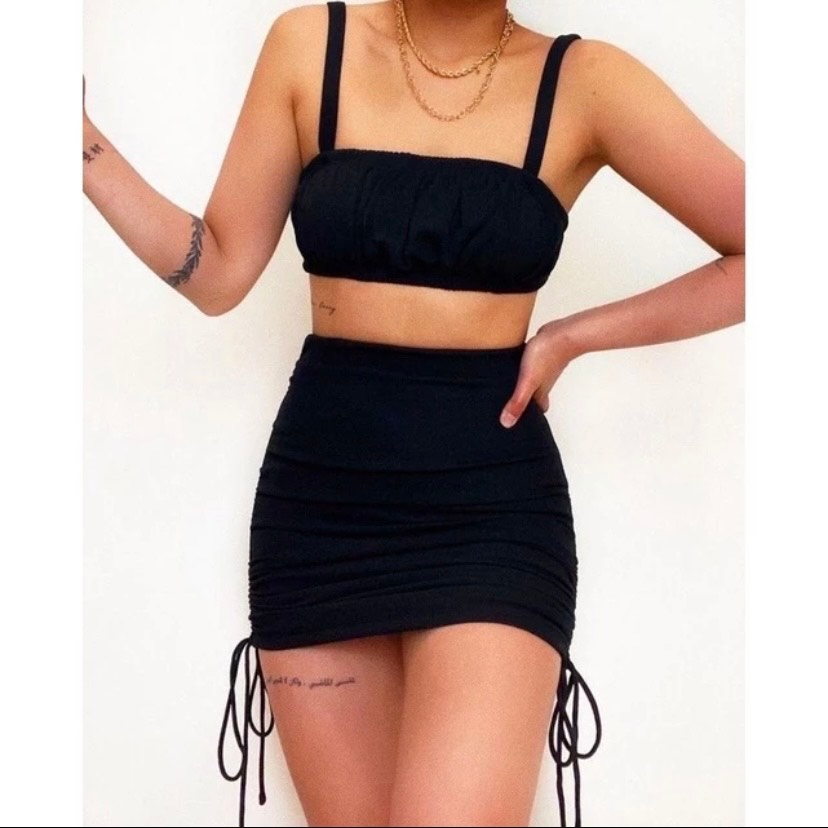 Conjunto Saia e Cropped Moda Gringa Blogueira | Shopee Brasil