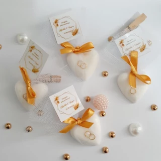 30 SABONETE CORAÇÃO COM MINI ALIANÇAS PARA LEMBRANCINHAS CASAMENTO