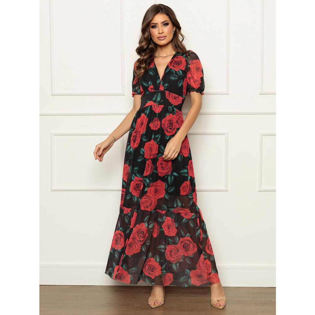 Vestido em tule manga curta com forro e bojo