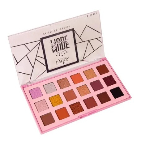 Paleta de Sombras Royal Nude 18 Cores | Lyrics | Shopee Brasil