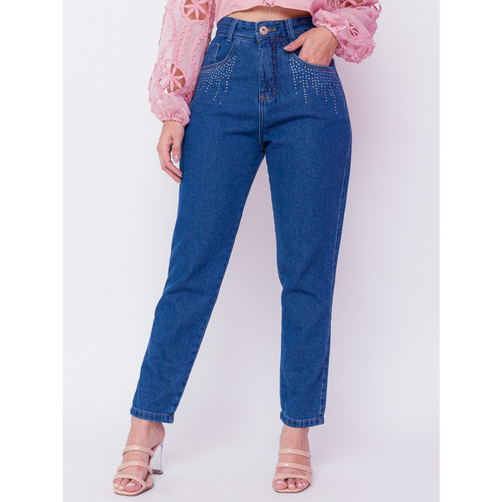 Calça jeans com strass