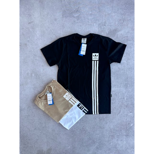 Camiseta 3 Listras Quadrado - Modelo Unissex