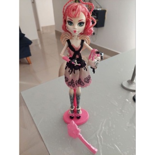 My toys,loves and fashions: Ever After High - C.A. Cupid na caixa!!!