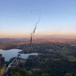 Pipa De Papagaio Verde Com Cabo Em D E Linhas Voadoras Tecido De Qualidade  Com Bastões De Fibra De Vidro Fortes Fácil Configuração Easy Fly Jogos De  Família Esporte Ao Ar Livre