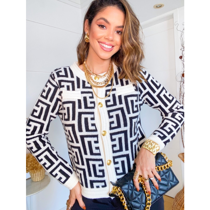 Casaco Cardigan Feminino Tricot Casaco Tricot Modal Feminino com Botões Metálicos e Padrão Labiríntico