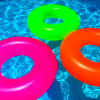 Festa Neon Pool Party  Festa na piscina, Decorações da festa na piscina,  Temas para festa na piscina