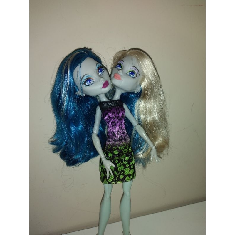 Boneca usada Frankie Stein gloom beach Mattel Monster high - Taffy