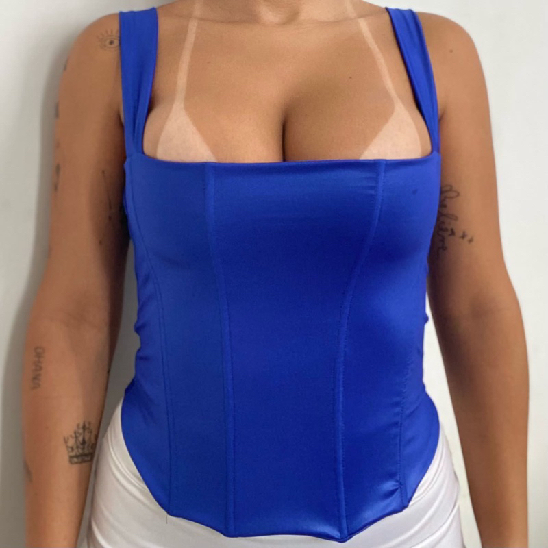 corset com barbatana e alça