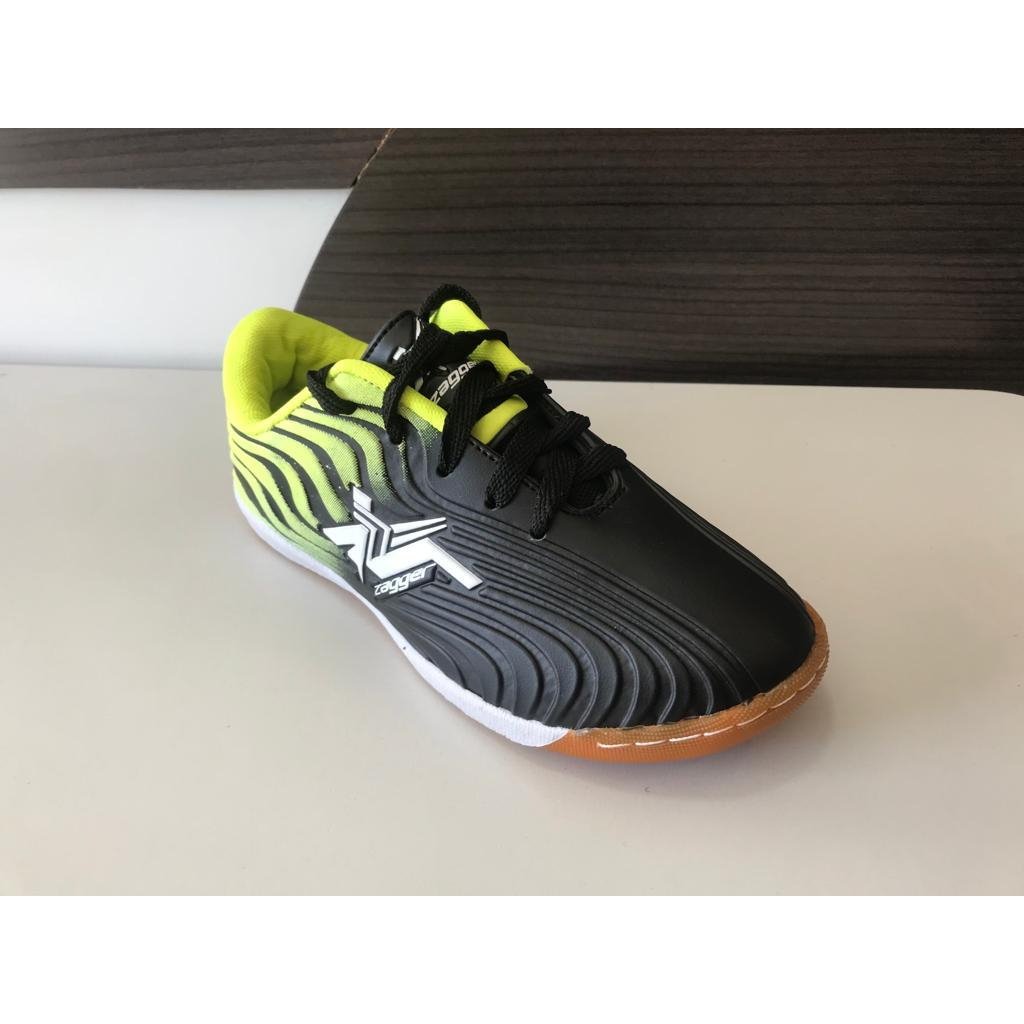 CHUTEIRA FUTSAL PRETO E VERDE LIMÃO ZAGGER | Shopee Brasil