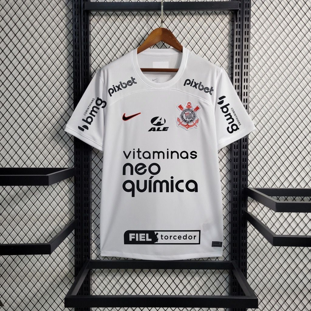 Pin de 💲antos em Timão em 2023  Camisetas de futebol, Looks grunge  femininos, Roupas hipster masculinas