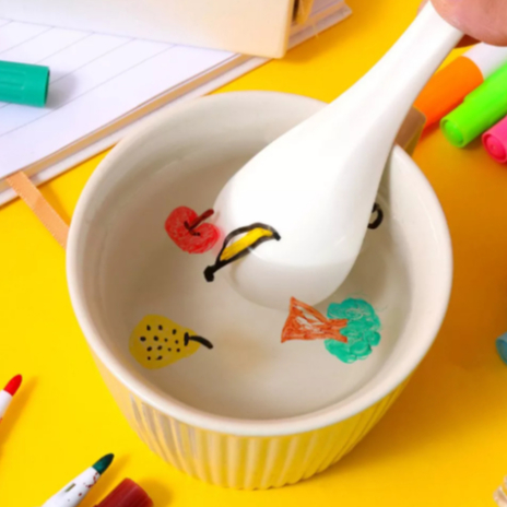 12 Canetinha Mágica Flutuante Com Colher Desenha Na Água