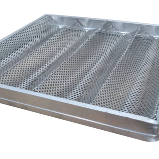 Assadeira Pão Francês Canaletada 4 Ondas 35x35 Forno Convencional Alumínio