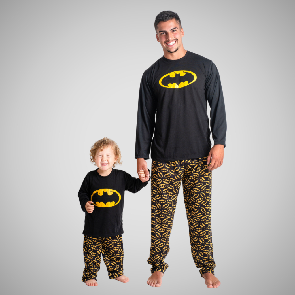 Kit Pai E Filho Batman Pijamas Masculino Linha Noite Confortável Longo Estampado Super Herói Dia 2626