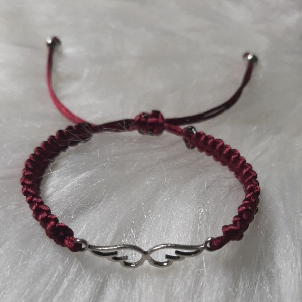 Pulseira macramê com pingente asa anjo Shopee Brasil