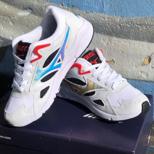 TENIS CAMINHADA E ACADEMIA SUPER CONFORTÁVEL COM SUPER PROMOÇÃO!!!