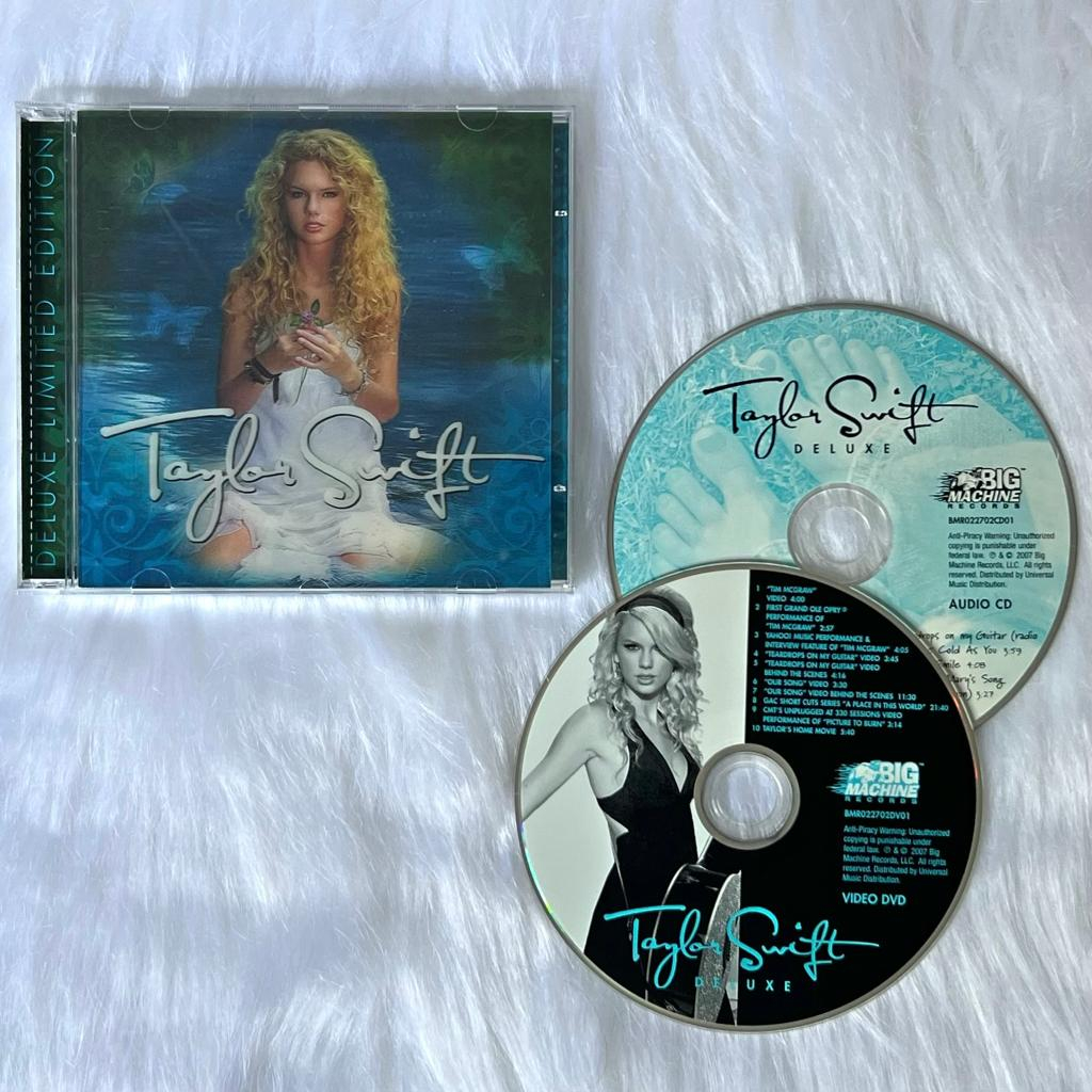 Taylor Swift | Self-titled | Debut | Deluxe | Capa Lenticular | CD | Importado