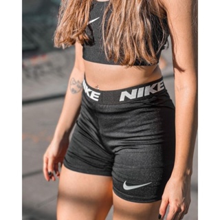 Calça Legging Nike Pro - Feminina em Promoção