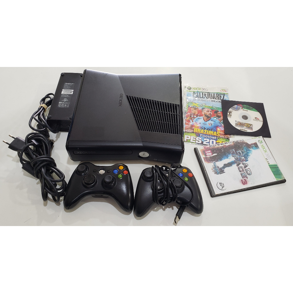 Console Xbox 360 Slim 4gb + 2 Controles E 5 Jogos - Usado