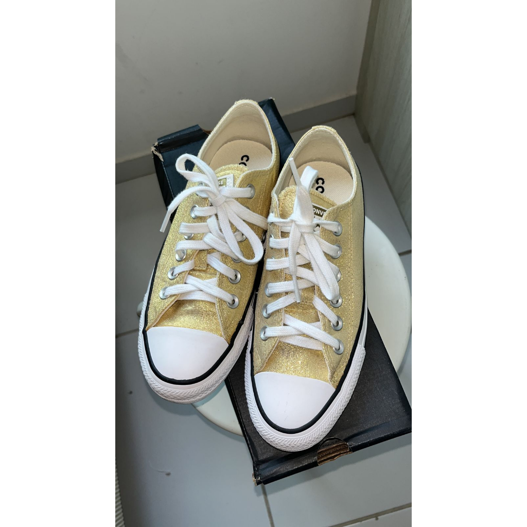 Tênis all star sales dourado